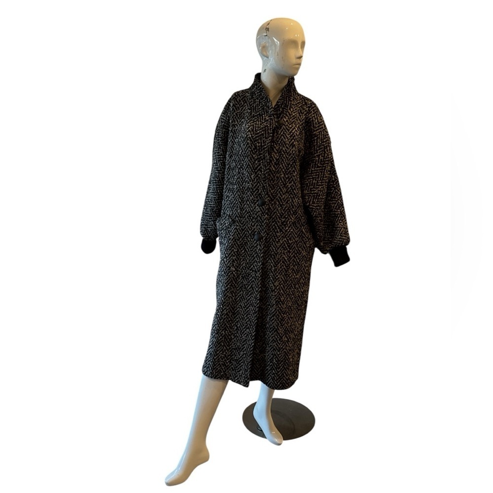 Vintage Chic Black & Grey Herringbone Tweed Wool Blend Winter Coat Size Medium